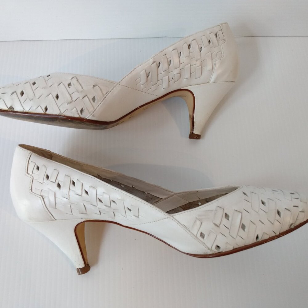 Vintage 80s White Leather Woven Shoes Size 6 Eaton's Raphael Made in Brazil - Picture 3 of 16